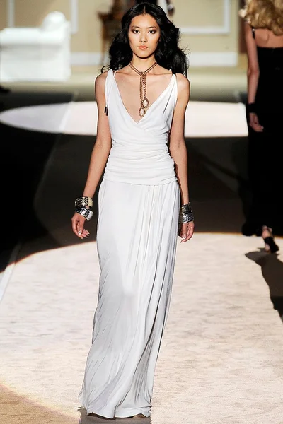 Look 32